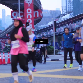 Runner Photo 5021322