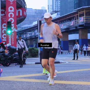 Runner Photo 5021334
