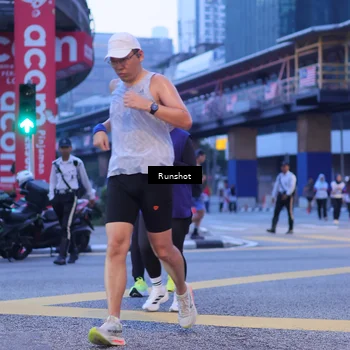 Runner Photo 5021343