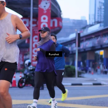 Runner Photo 5021347