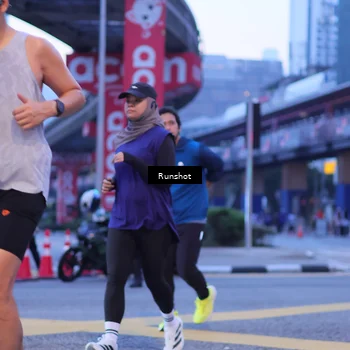 Runner Photo 5021350