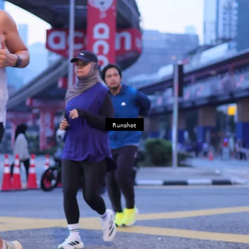 Runner Photo 5021383