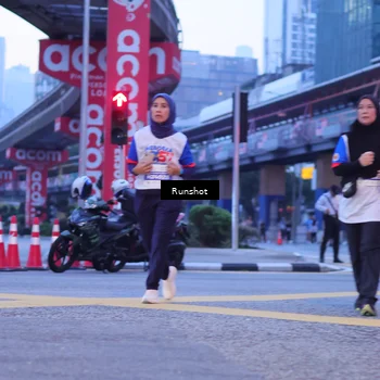 Runner Photo 5021402