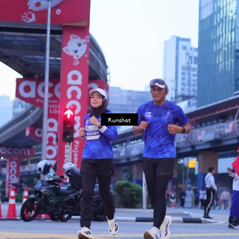 Runner Photo 5021449
