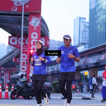 Runner Photo 5021452