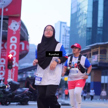 Runner Photo 5021499