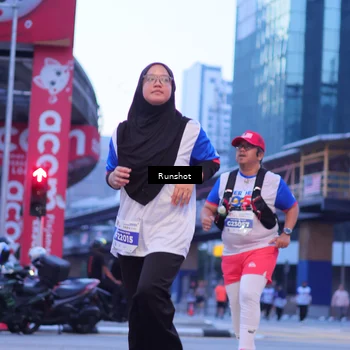 Runner Photo 5021504