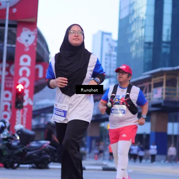 Runner Photo 5021505