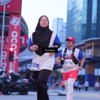 Runner Photo 5021524