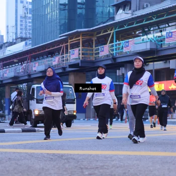 Runner Photo 5021564