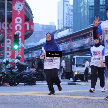 Runner Photo 5021594