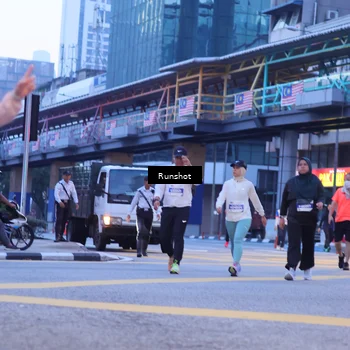 Runner Photo 5021636