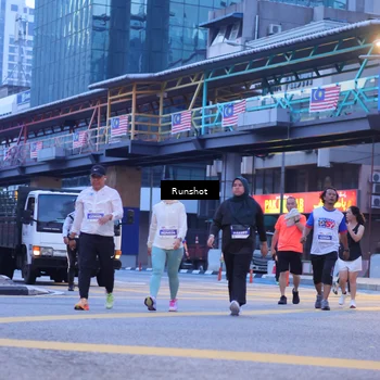 Runner Photo 5021641