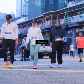 Runner Photo 5021671