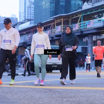 Runner Photo 5021674