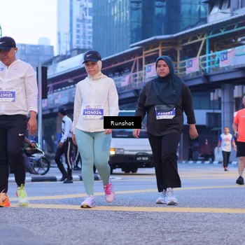 Runner Photo 5021678