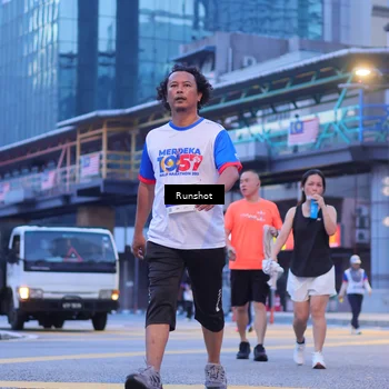 Runner Photo 5021703