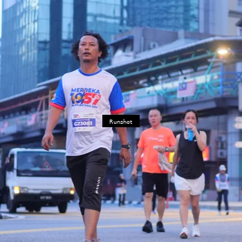 Runner Photo 5021718