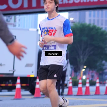 Runner Photo 5021895