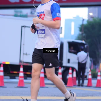Runner Photo 5021905