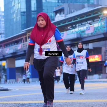 Runner Photo 5022011