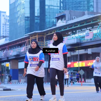 Runner Photo 5022021