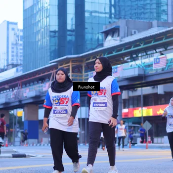 Runner Photo 5022025