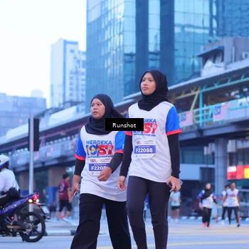 Runner Photo 5022037