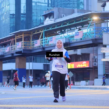 Runner Photo 5022051