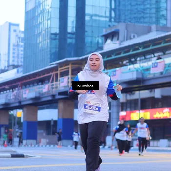 Runner Photo 5022057