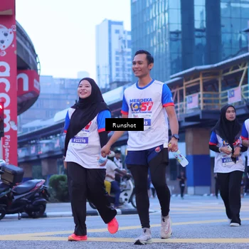 Runner Photo 5022070