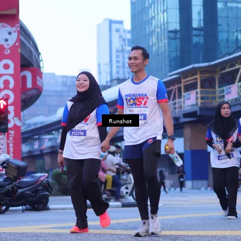 Runner Photo 5022071