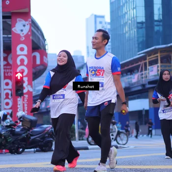 Runner Photo 5022075