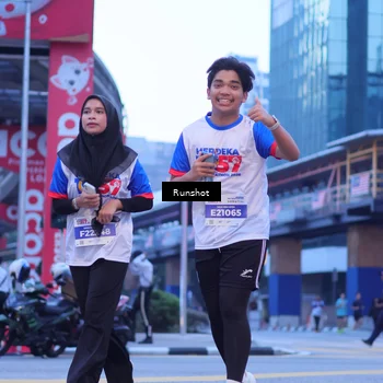 Runner Photo 5022102