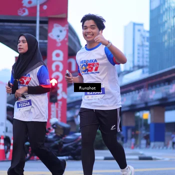Runner Photo 5022105