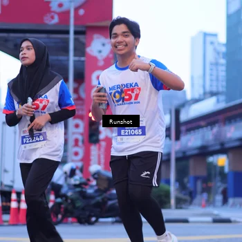 Runner Photo 5022113
