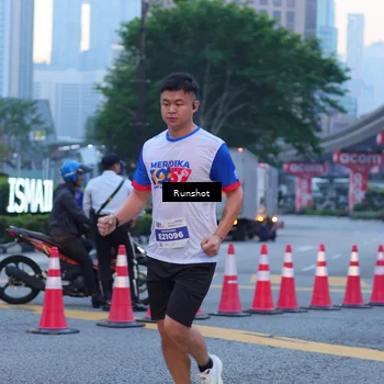 Runner Photo 5022594