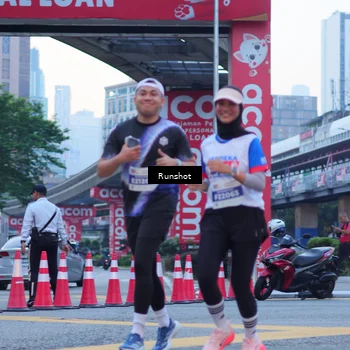 Runner Photo 5022705