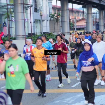 Runner Photo 5023005