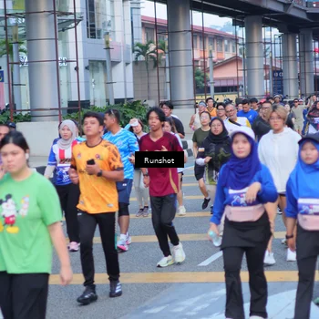 Runner Photo 5023010