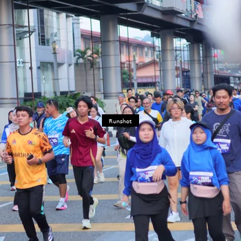 Runner Photo 5023011