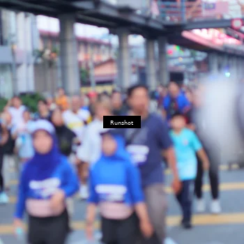 Runner Photo 5023024