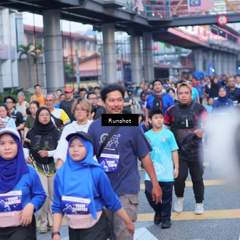 Runner Photo 5023030
