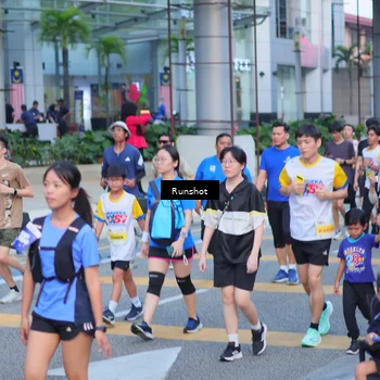 Runner Photo 5023120