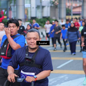 Runner Photo 5023130