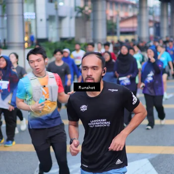 Runner Photo 5023142