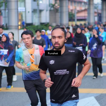 Runner Photo 5023144