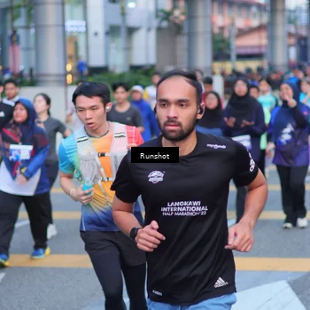 Runner Photo 5023189