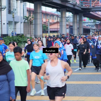 Runner Photo 5023202