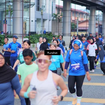 Runner Photo 5023237